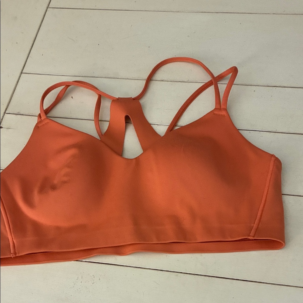 All in motion sports bra. Good for everyday wear or any kind of workouts.Size S.